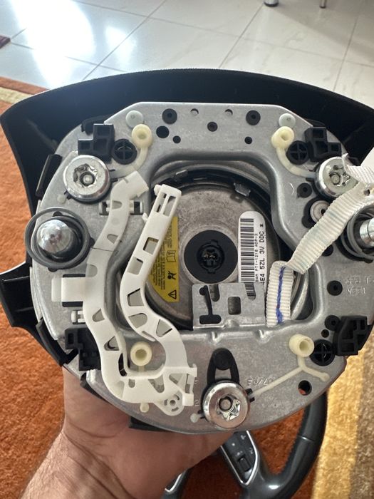 Vand Volan cu airbag audi a6 4G