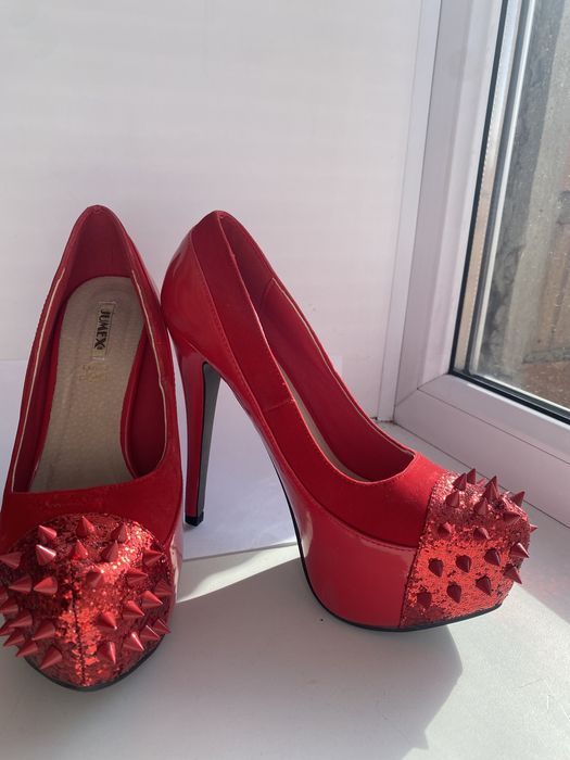 Обувь 39-й размер