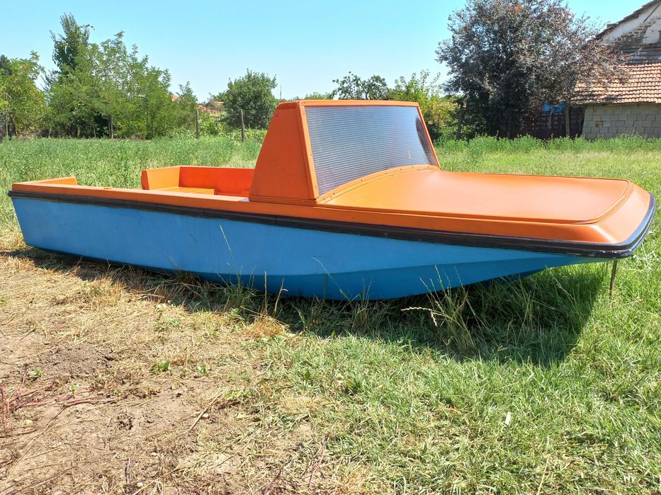 Лодка Лодка Лодка