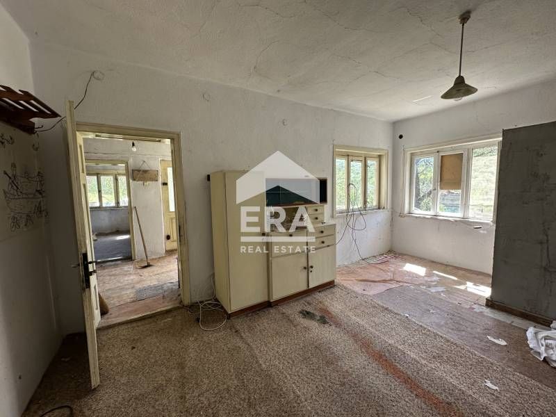 Продава се Къща в с. Невша, Област Варна - 65 кв.м за 600 €/кв.м - Снимка #4