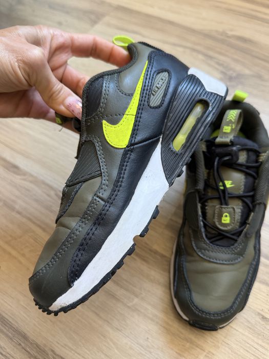 Оригинални юношески маратонки NIKE Air Max 90 Toggle! 34,5 н