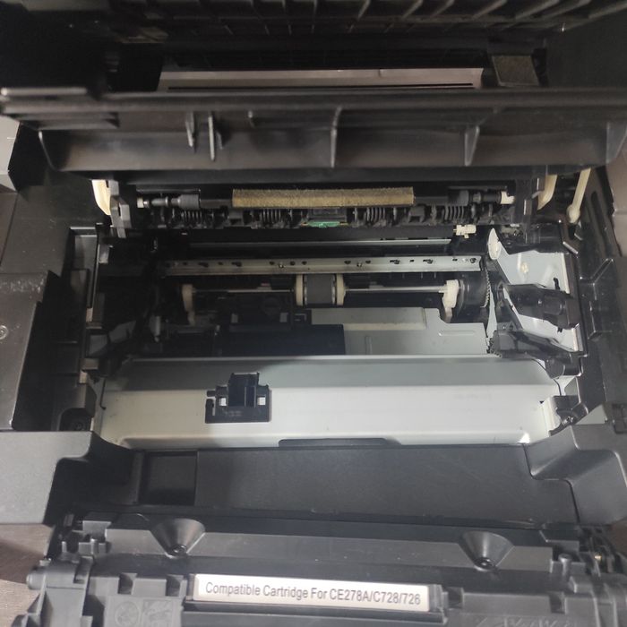 МФУ Canon i-SENSYS MF4410 — 3 в 1 (принтер, сканер, копир).