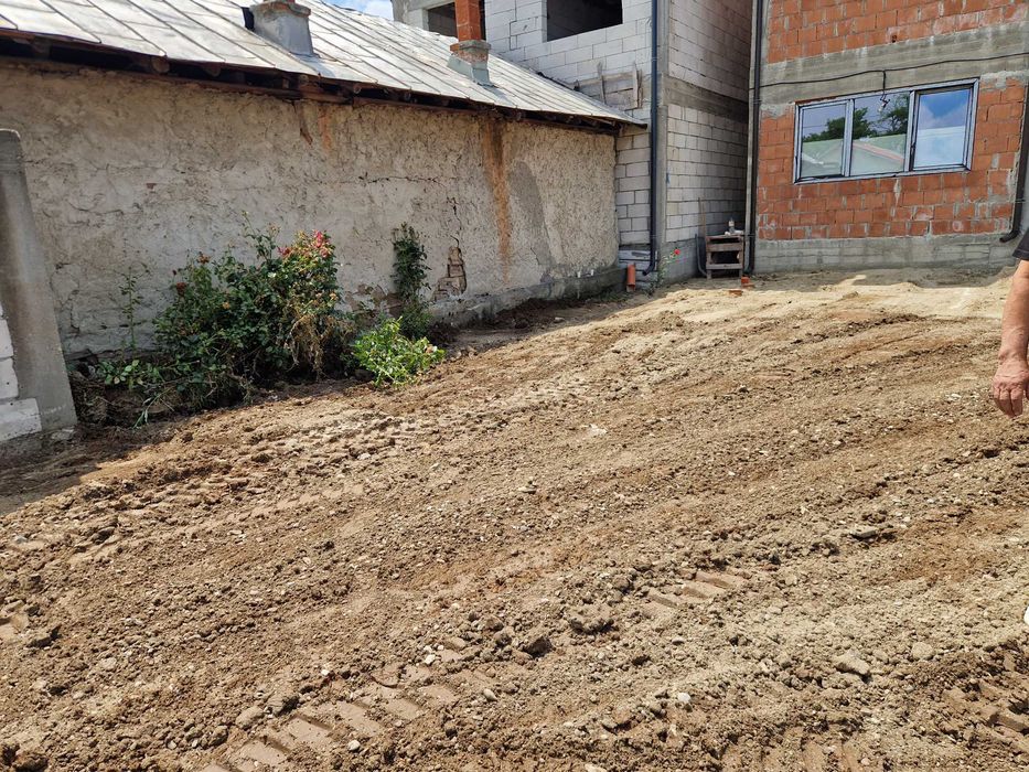 Servicii sapaturi si transport - Miniexcavator si Basculanta 3.5t