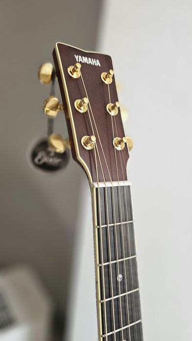 Акустическая гитара Yamaha LS16