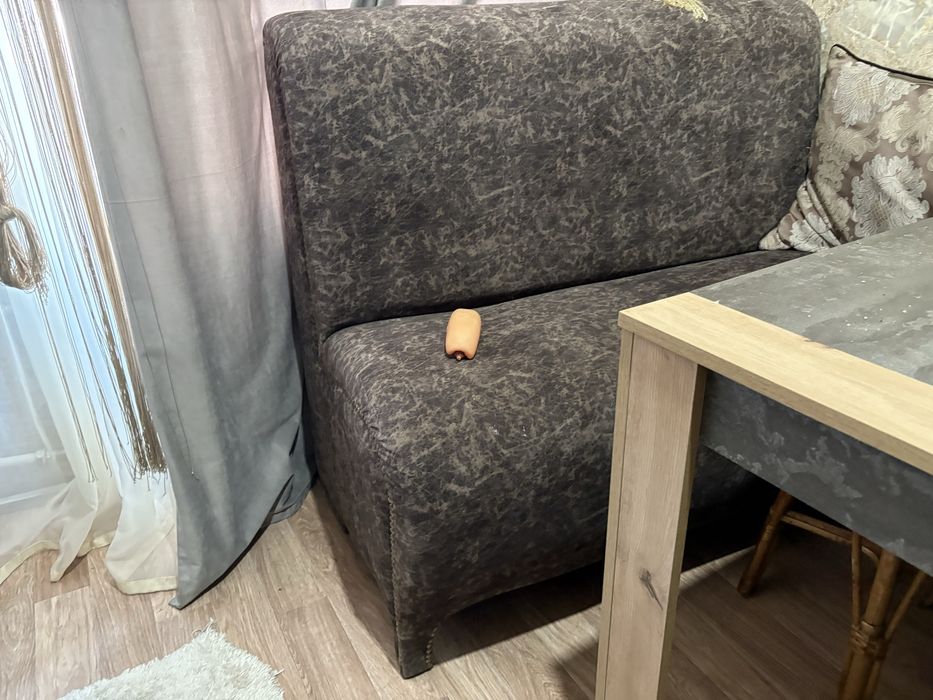 Продам мини диван