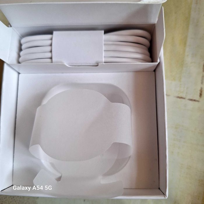 Продавам безжични слушалки°°