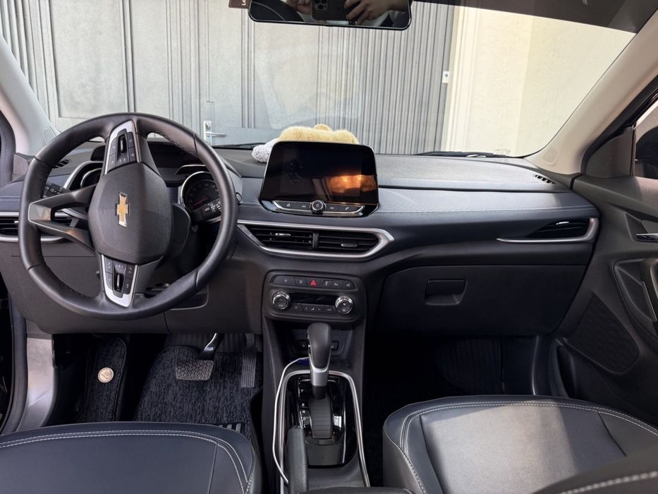 tracker 2 premer turbo sotiladi