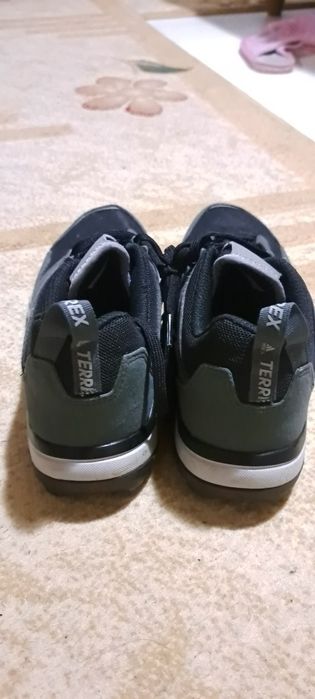 Adidas. TERREX  Маратонки 39.1/2