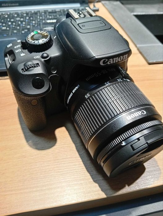 Canon EOS 650D 18-55mm