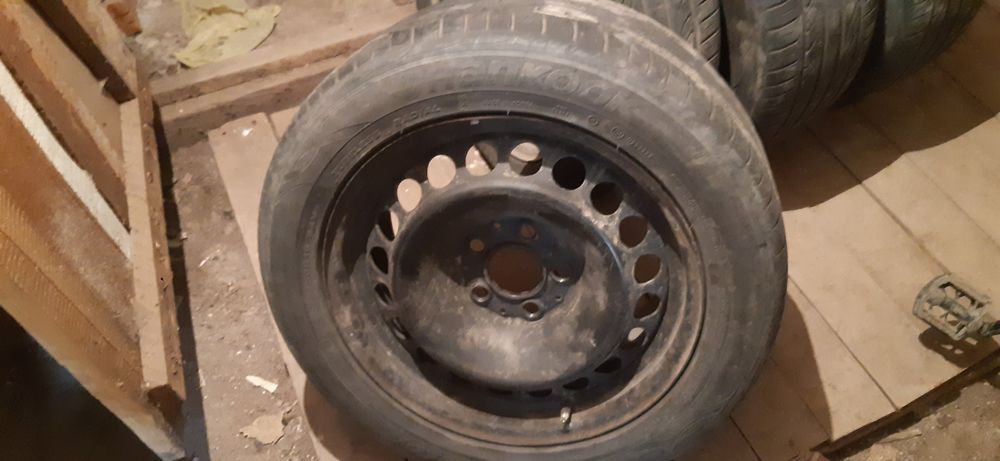 Продаётся шины с диском R16