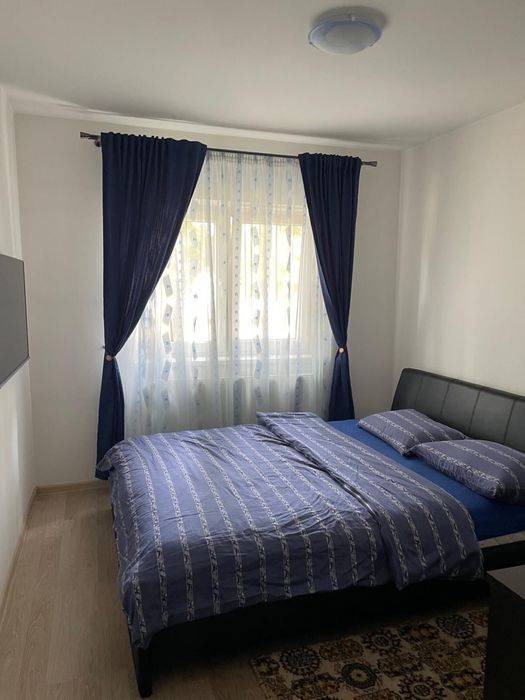 Inchiriez apartament centru(langa Prefectura)