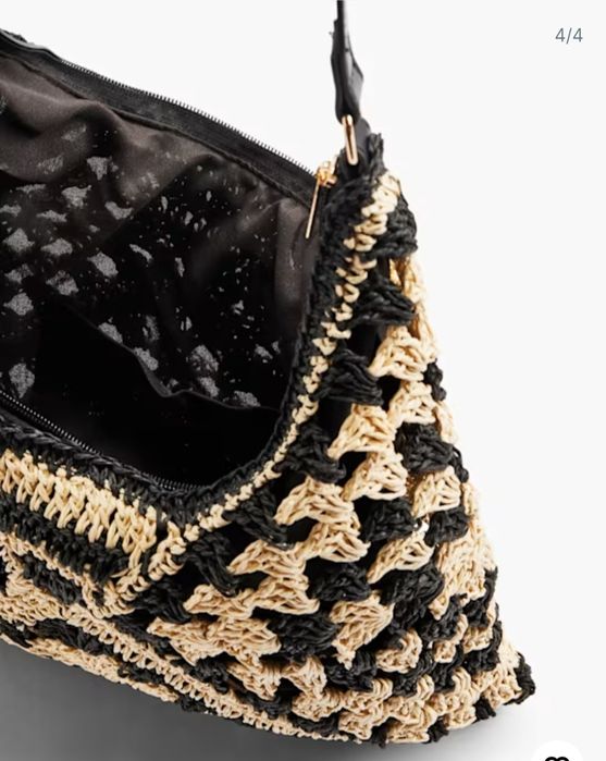 Чанта тип шопър черна с бежово