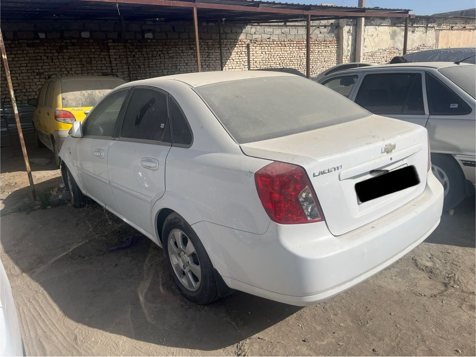 Lacetti jentra sotiladi