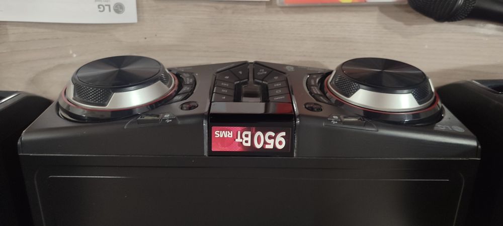 Продам музыкальный центр