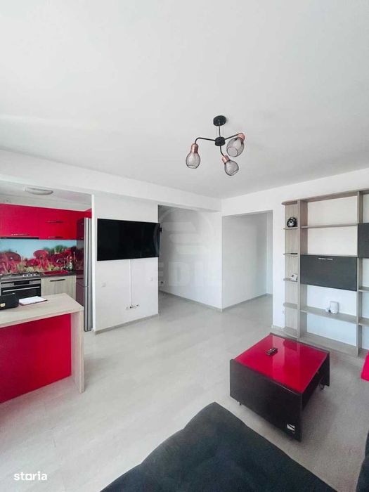 Apartament de 2 camere, semidecomadat, zona Teilor