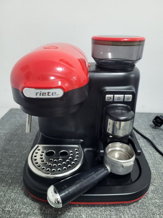 Espressor manual Ariete Moderna, 1318BKRD Rosu, 1080w, Rasnita incorpo