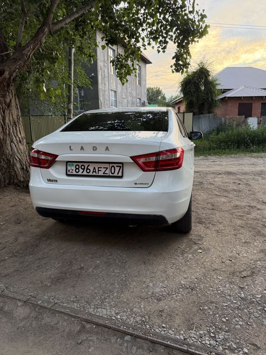 Продам Lada Vesta 2018 год