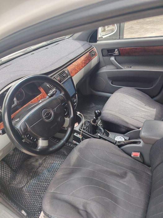 Lasetti 1.8 holati zo'r