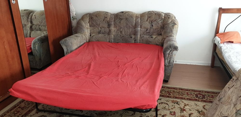 Продам диван расскладной