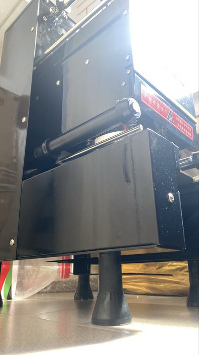 Запайщик стаканов