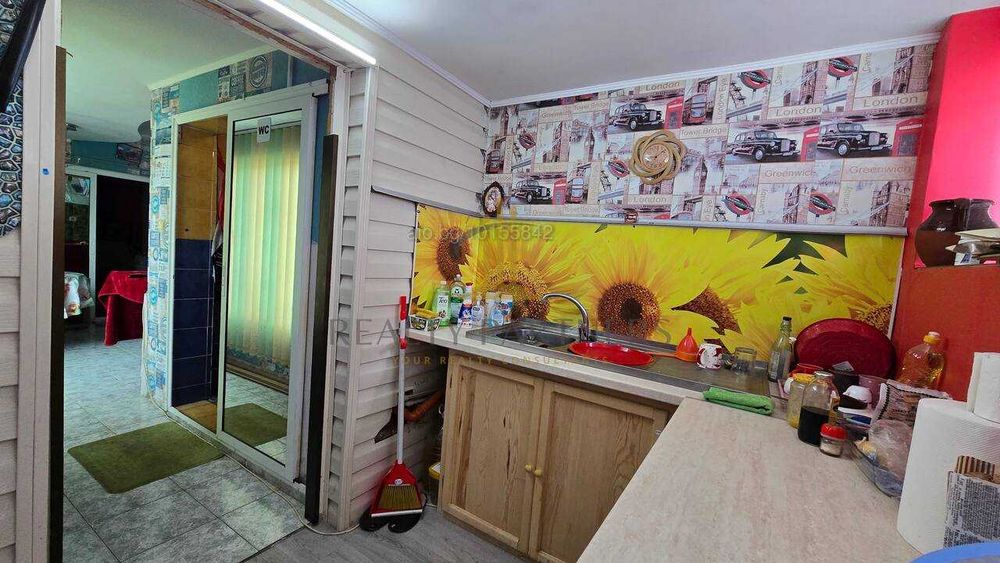 Продава се Къща в Перник, Център - 80 кв.м за 1062 €/кв.м - Снимка #10