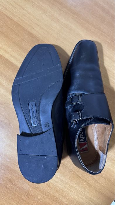 Vand pantofi piele naturala