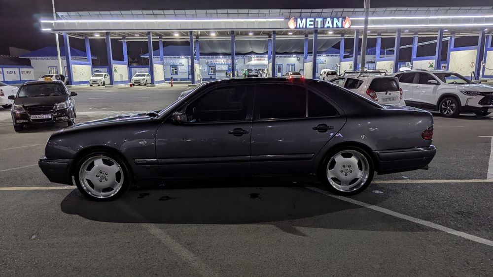 Mercedes Benz w210 3.2