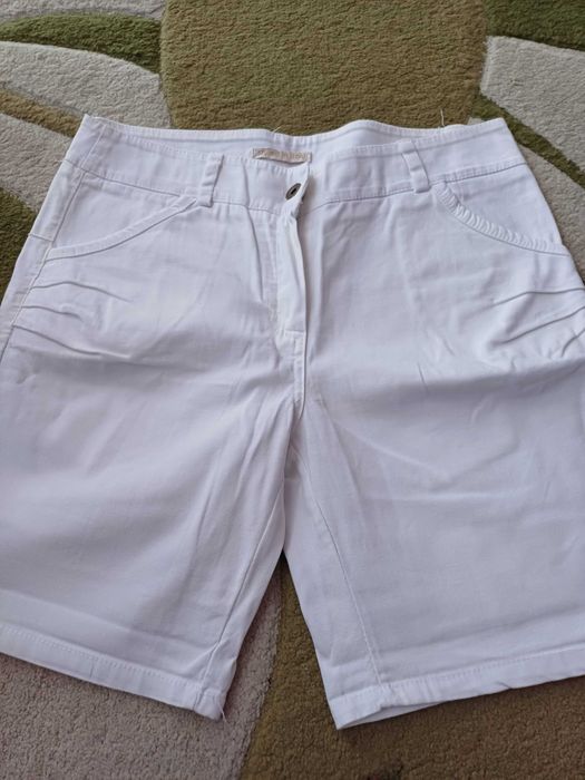 Pantaloni scurti, mar. L