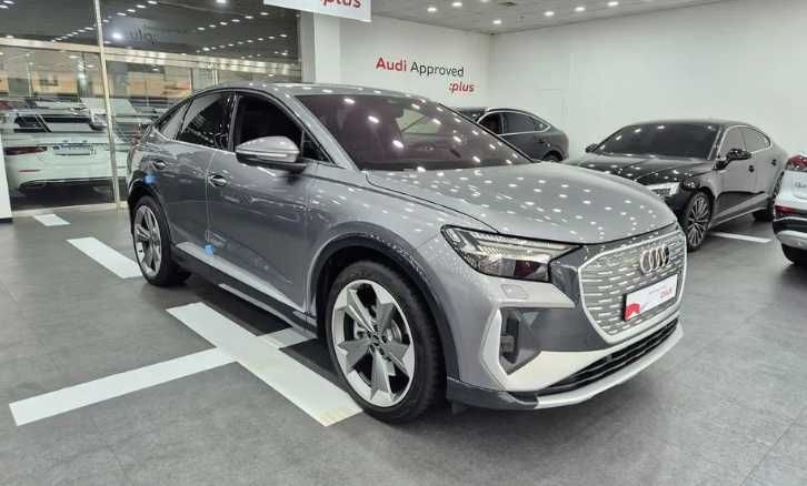 Audi Q4 e-tron Premium Sportback