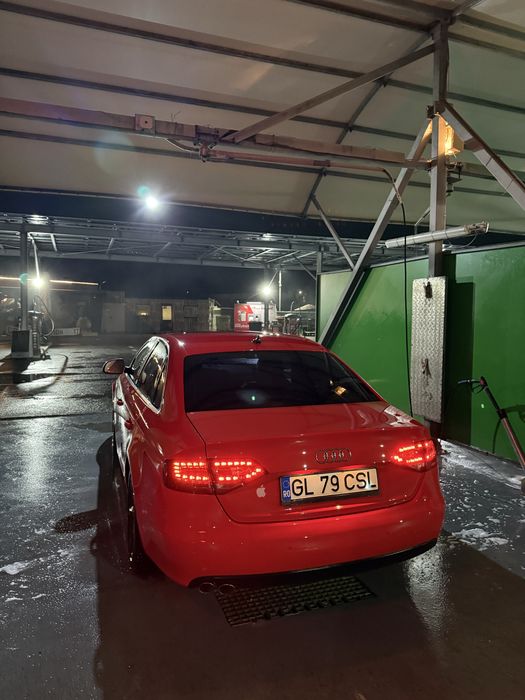 Vând Audi A4 B8.