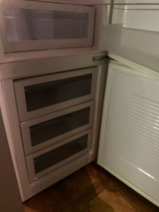 Продам золодильник samsung