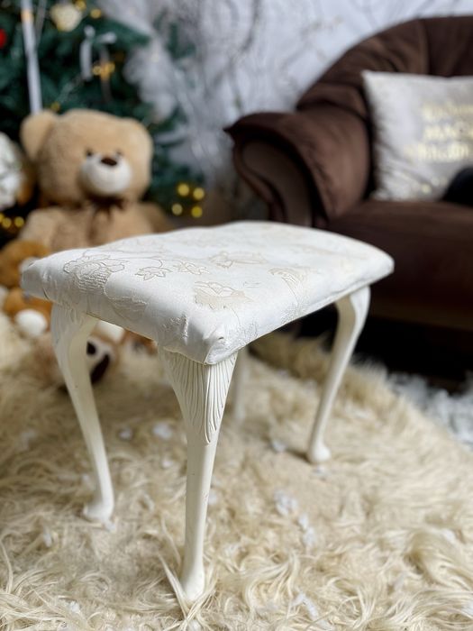 Taburet tapitat alb