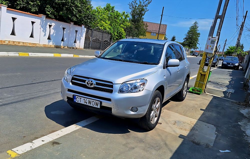 Toyota rav 4 2008 2.2 diesel 136 cai