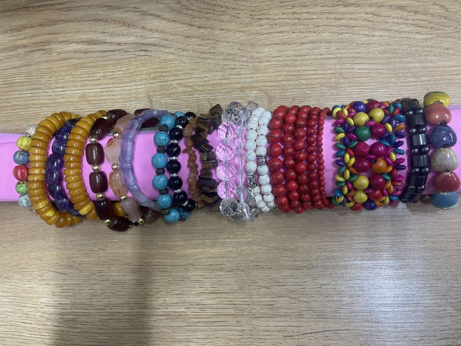 Колье из натуральных камней