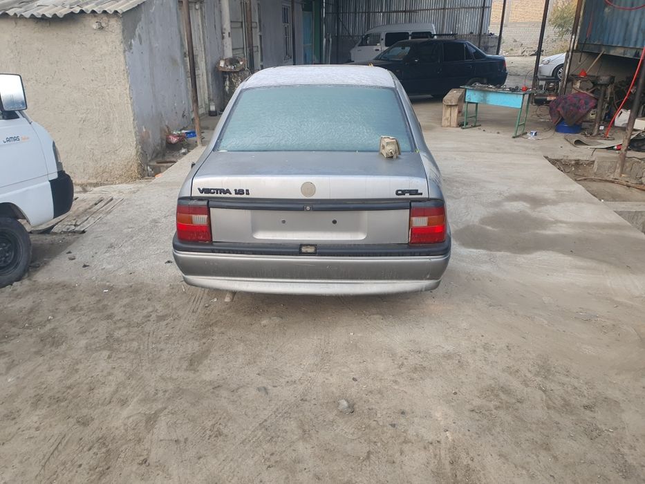 Опел вектра а кузов запчастга сотилади хамма запчаст зур холатда