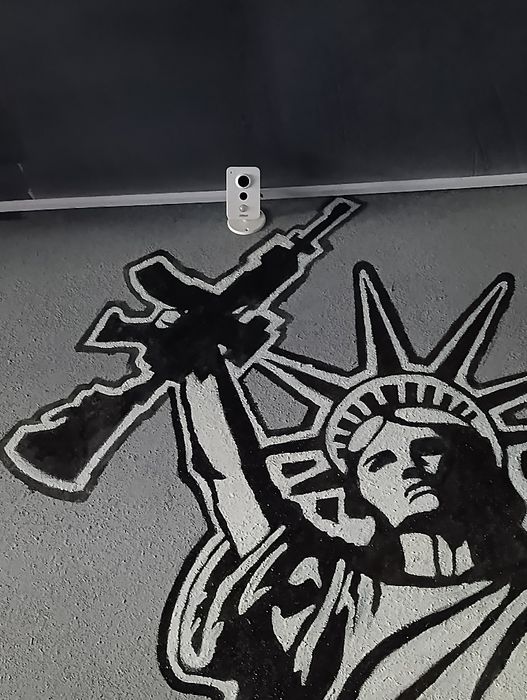 Kompyuterxona sotiladi