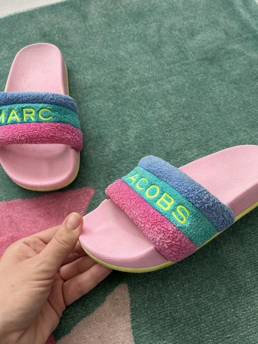 НАМАЛЕНИ!!!Оригинални детски чехли на Marc jacobs