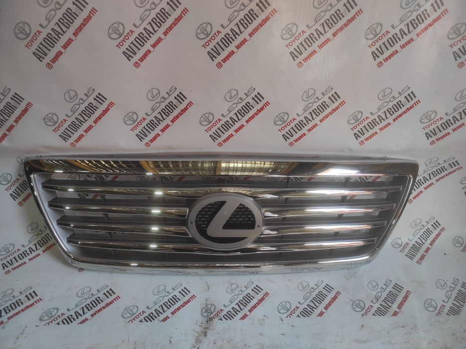 Решетка радиатора рест LX470 новая