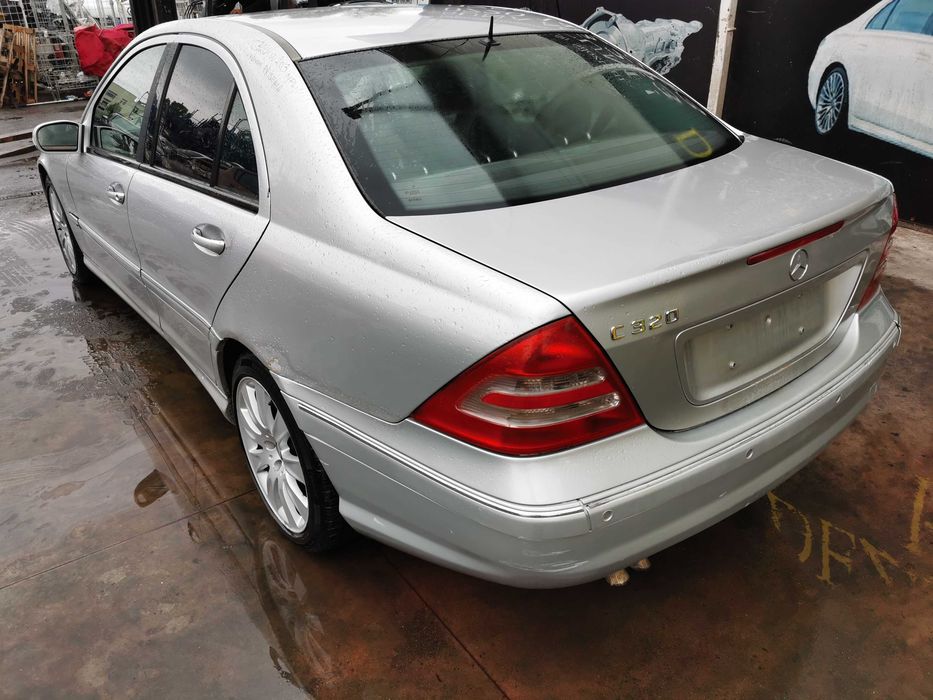 Dezmebrez  Mercedes c-class w203/1.8 kompresor/2.2d/berlina/breack