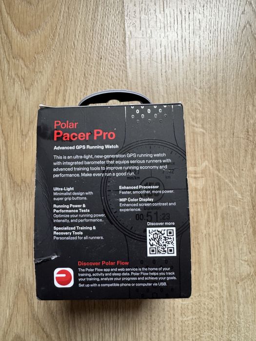 Polar pacer pro смарт часовник- чисто нов