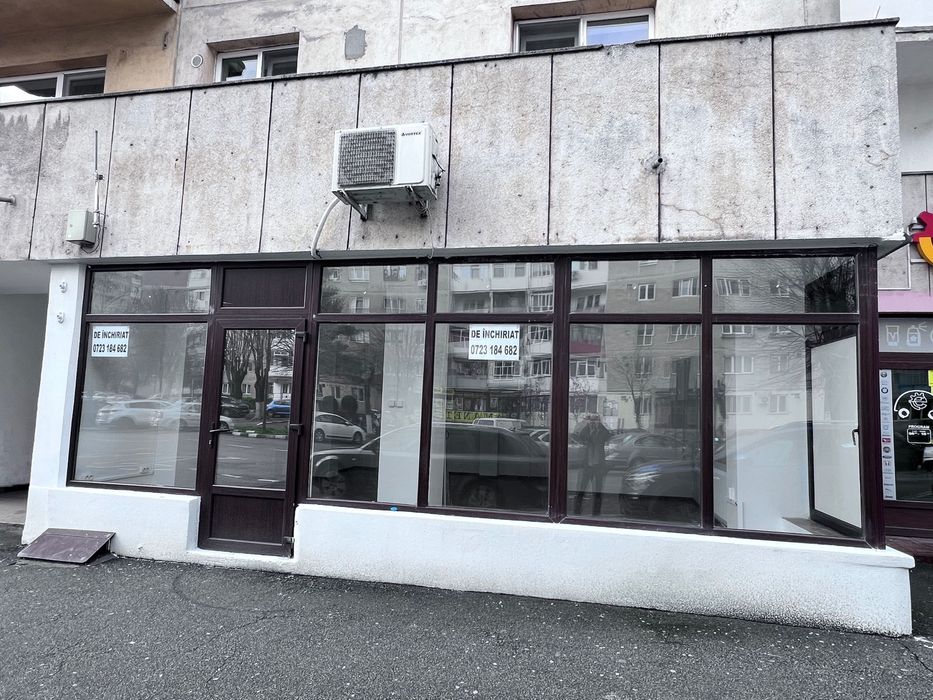 Spatiu comercial de vanzare