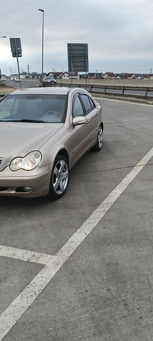 Vânzare automobil