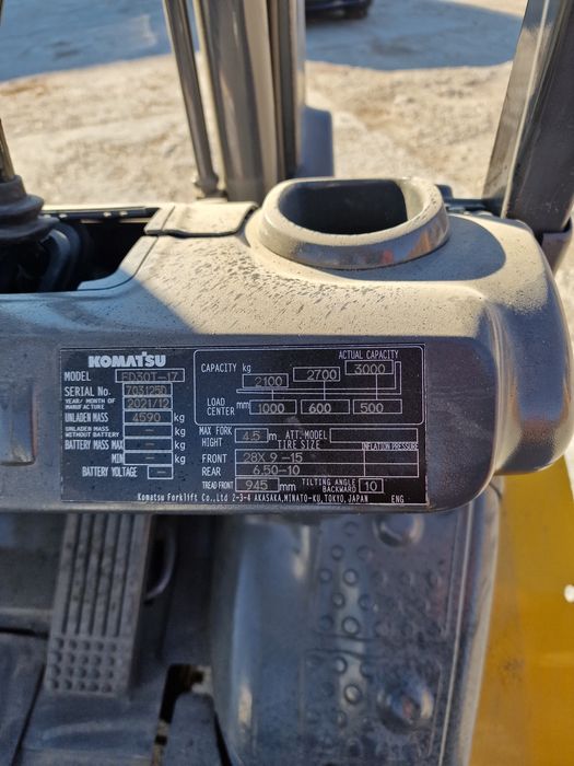 Мотокар камацу FD30