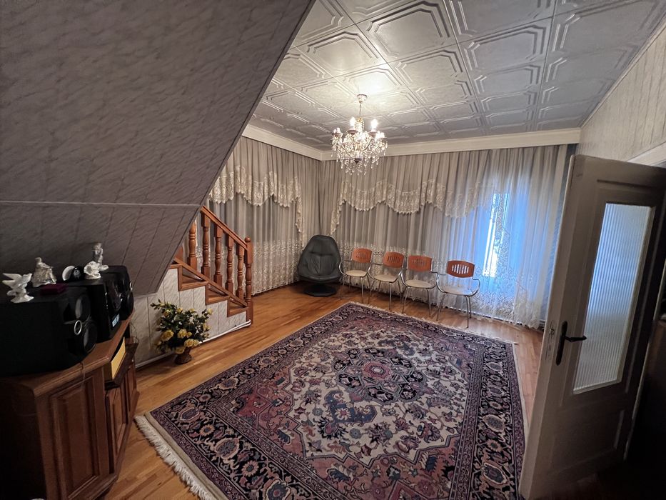 Casă+cladire+statie epurare