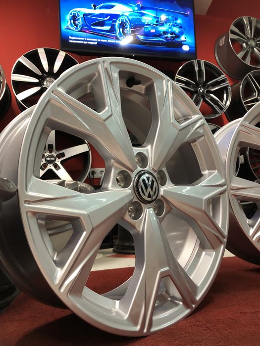 17ц 5х100 Audi A1 Skoda Scala Kamiq VW T Roc  C Trek Polo  Seat Subaru