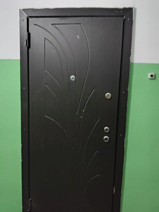 дверй сырткы есик