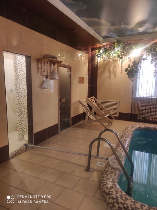 Сауна с бассейном