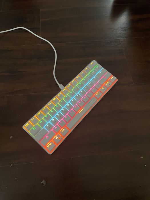 Tastatura qwerty key 61 rice