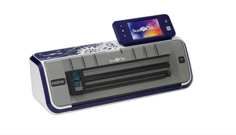Режущий плоттер Brother ScanNcut СМ 900