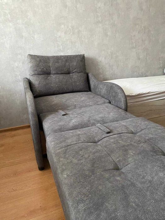 Кресло-кровать б/у